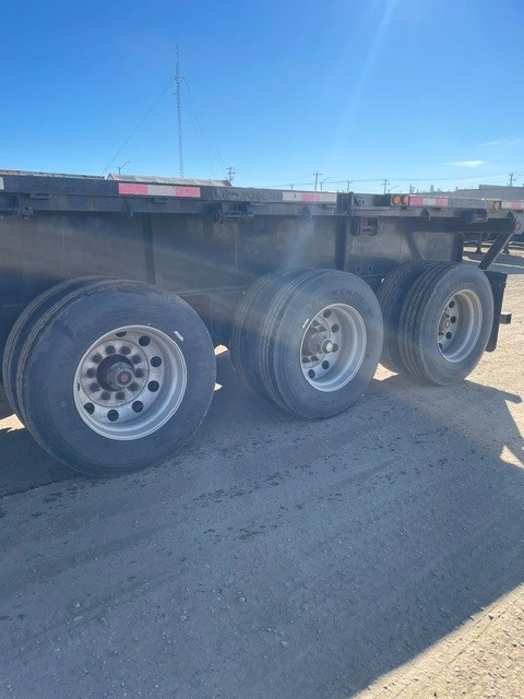 Used 2016 Manac 53' Tridem Flat Deck/Highboy - #FD1073