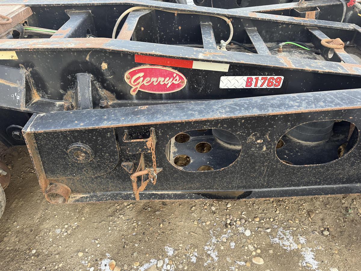 Used 2011 Gerry's Tandem Axle Booster