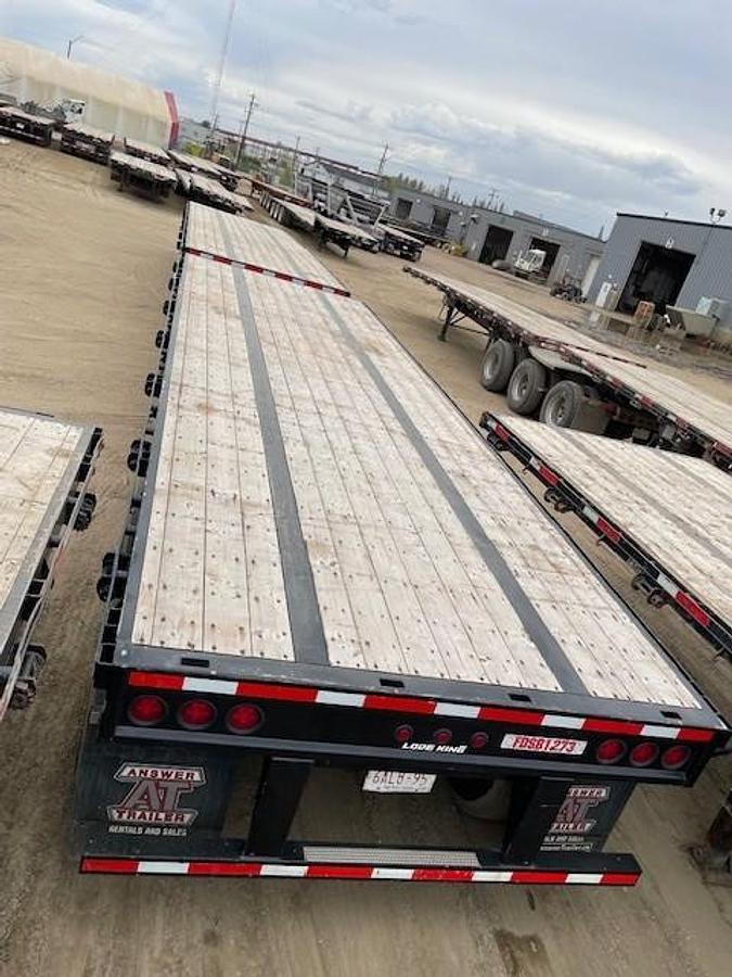 Used 2023 Lode King Super B Flat Deck Trailer - #FDSB1272/1273