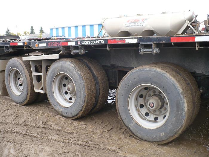 Used 2015 Cross Country Flat Deck Super B Lead/Pup