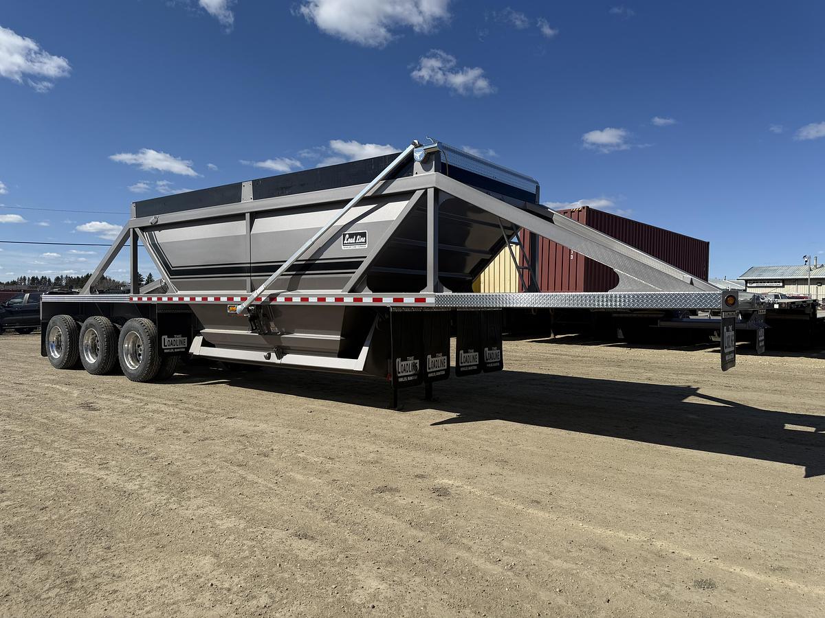 2025 Load Line 42’ Tridem Clam Dump
