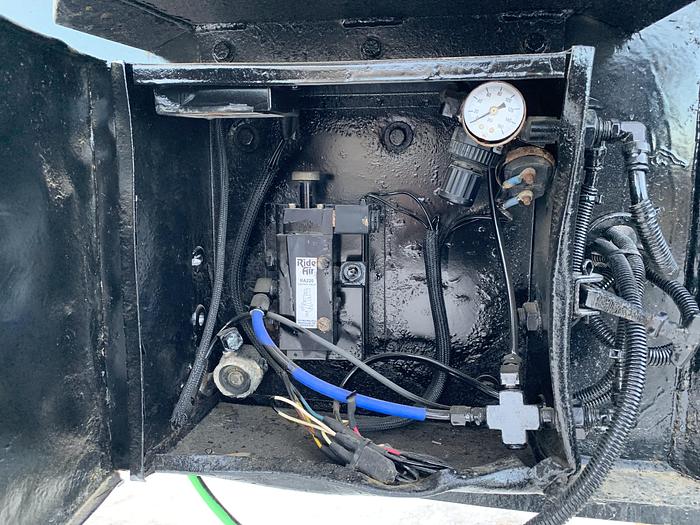 Used 2016 Cross Country Tridem Hayrack Logging Trailer