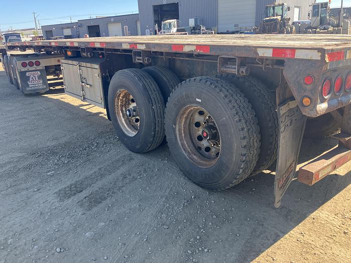 Used 2015 Cross Country Flat Deck Super B Lead/Pup