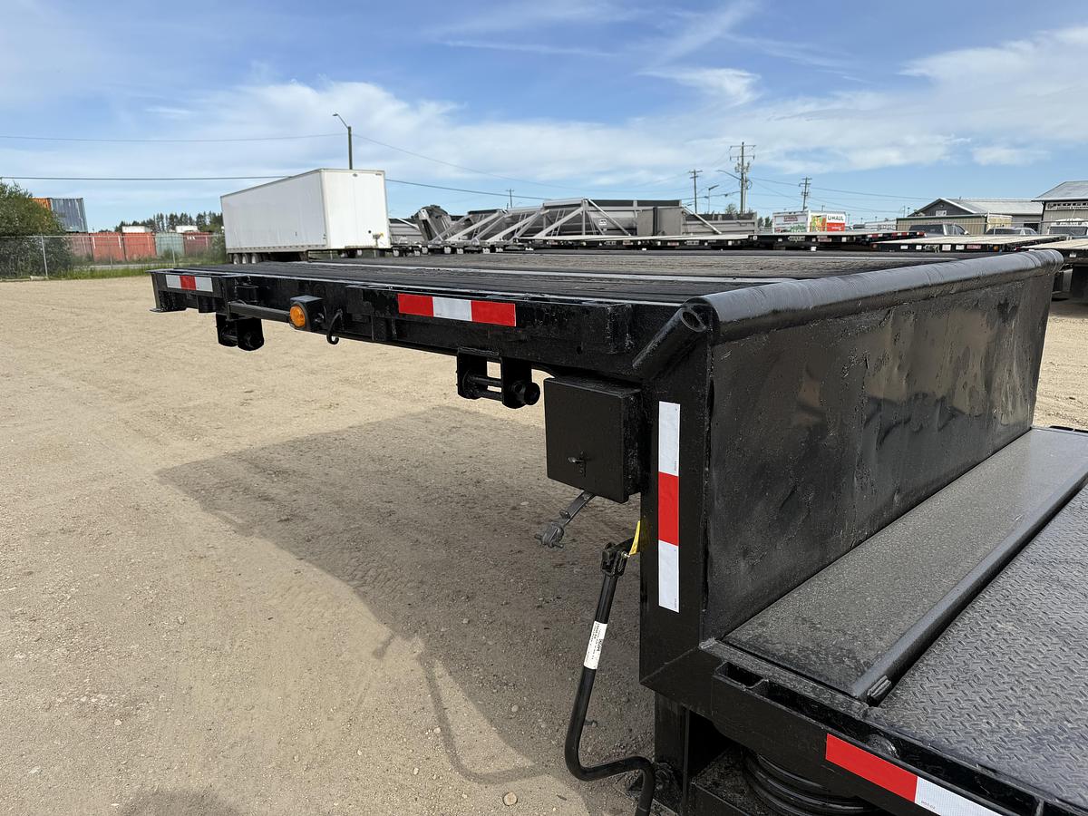 Used 2013 Manac 53' Tridem Extendable/Trombone Step Deck