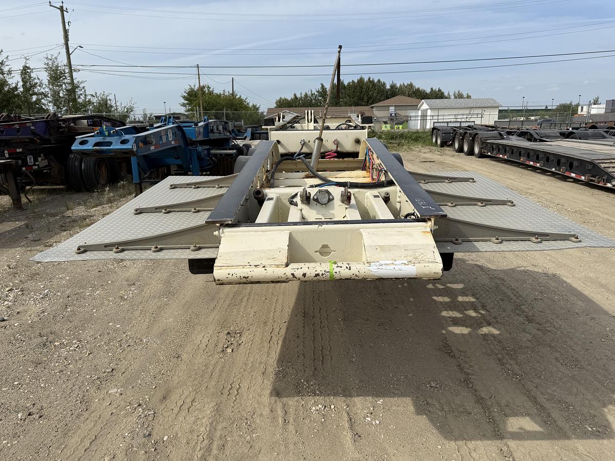 Used 2015 Aspen Hydraulic Low Bed / Low Boy Cali 9-Axle Combination
