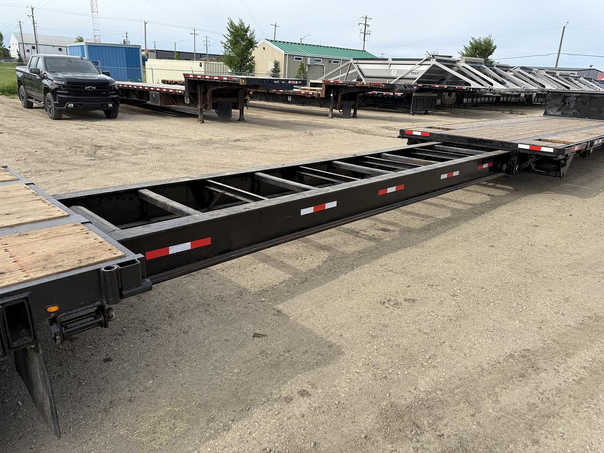 Used 2013 Manac 53' Tridem Extendable/Trombone Step Deck