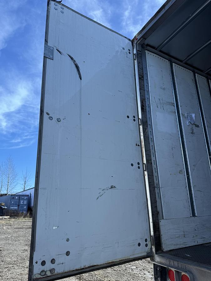 Used 2017 Utility 53' Tandem Dry Van