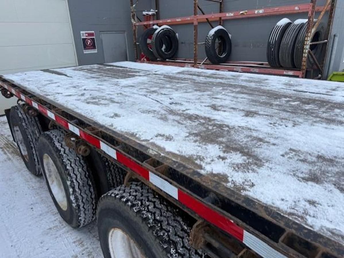 Used 2013 Cancade 53' Tridem Flat Deck/Highboy