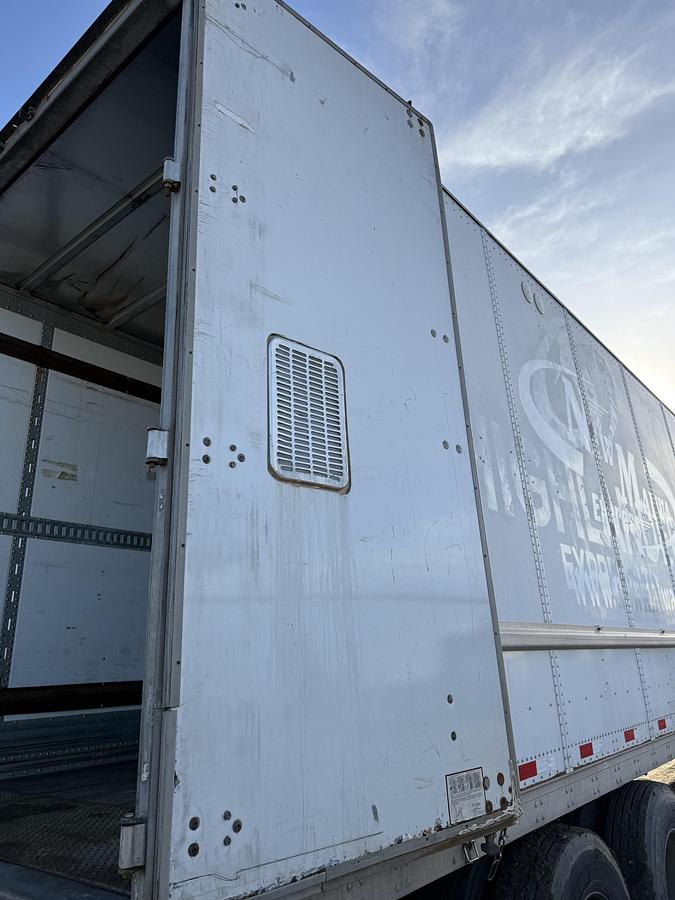 Used 2016 Stoughton 53' Tandem Dry Van