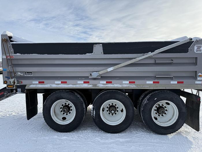 Used 2023 Load Line Tridem Gravel Pony Pup