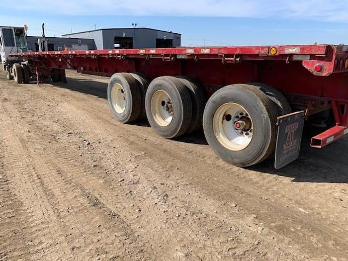 Used 2017 Manac 53' Tridem Extendable/Trombone Flat Deck