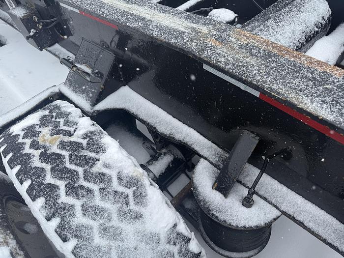 Used 2006 K-Line Tandem Axle Jeep