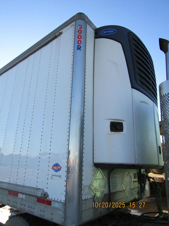 Used 2017 Utility 53' Multi-Temp Tridem Reefer/Refrigerated Van
