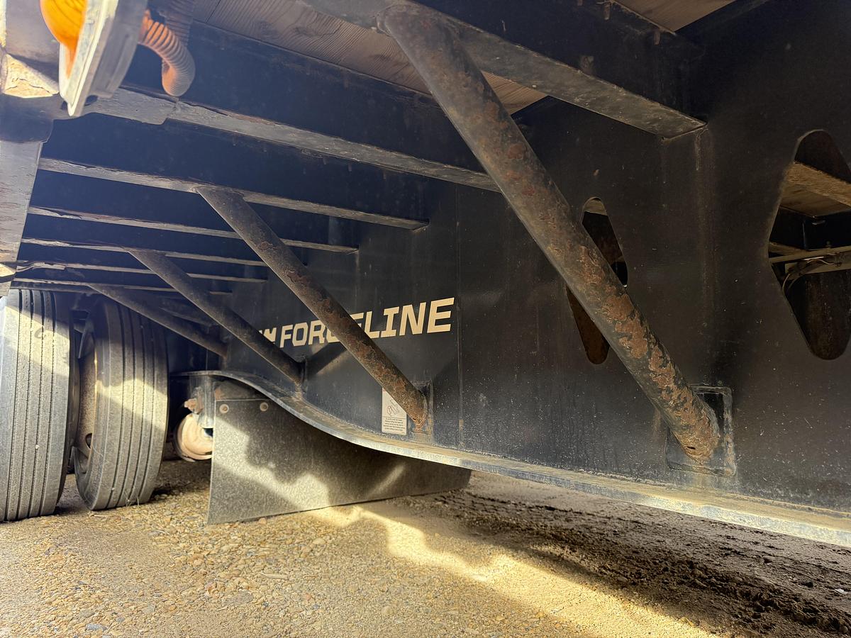 Used 2022 Lode King 53' Tridem Step Deck with Ramps