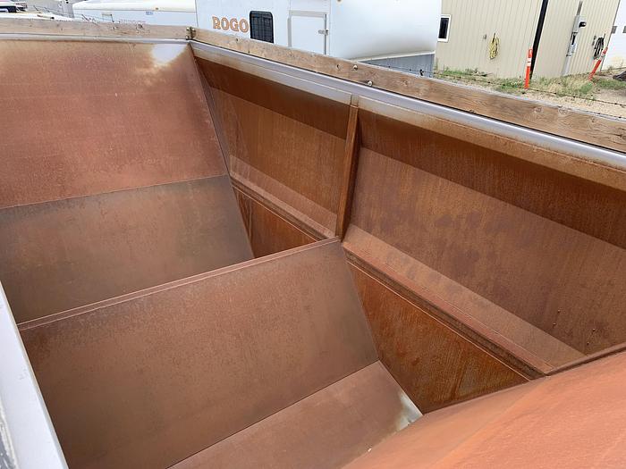 Used 2022 Load Line 38' Tridem Belly Dump