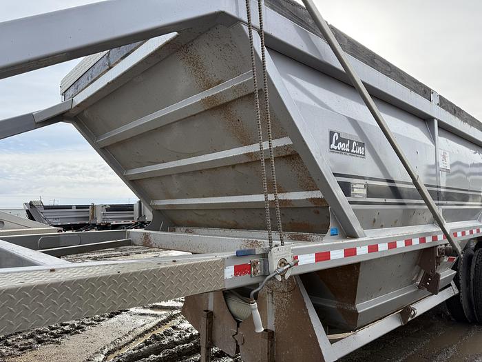 Used 2018 Load Line 38’ Tridem Clam Dump
