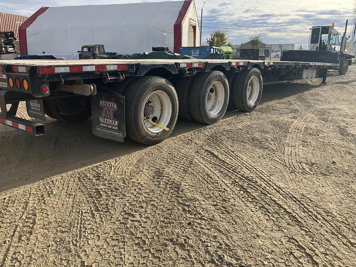 Used 2020 Manac 53' Tridem Step Deck