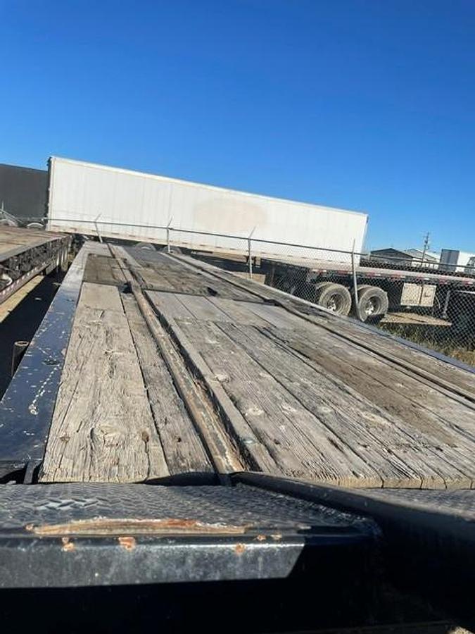 Used 2008 Doepker Tridem Scissor Neck with Rail - #SN1534
