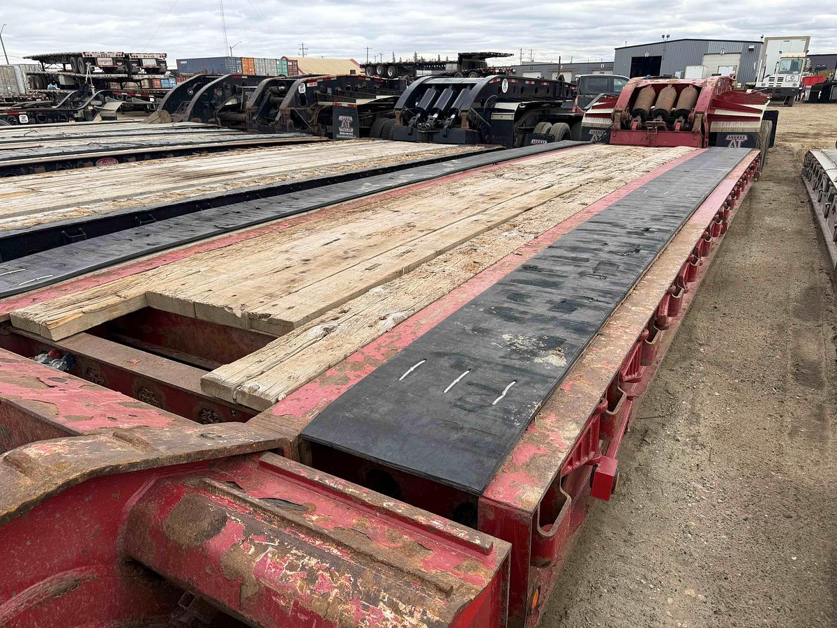 Used 2013 Stellar 40 Wheel Low Boy / Low Bed Combination 75 Tonne