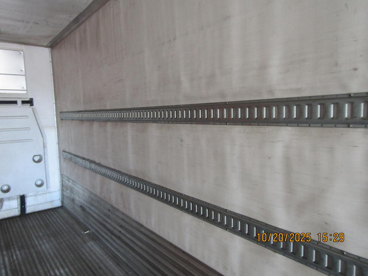 Used 2017 Utility 53' Multi-Temp Tridem Reefer/Refrigerated Van