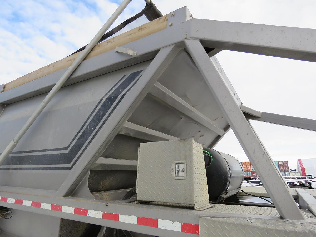 Used 2021 Load Line 40’ Tridem Clam Dump