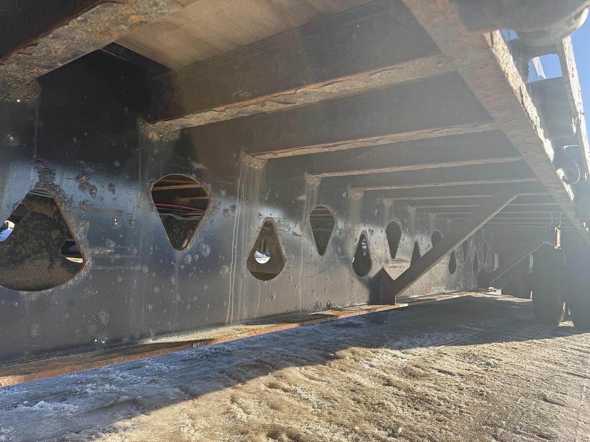 Used 2018 Manac 53' Tridem Step Deck