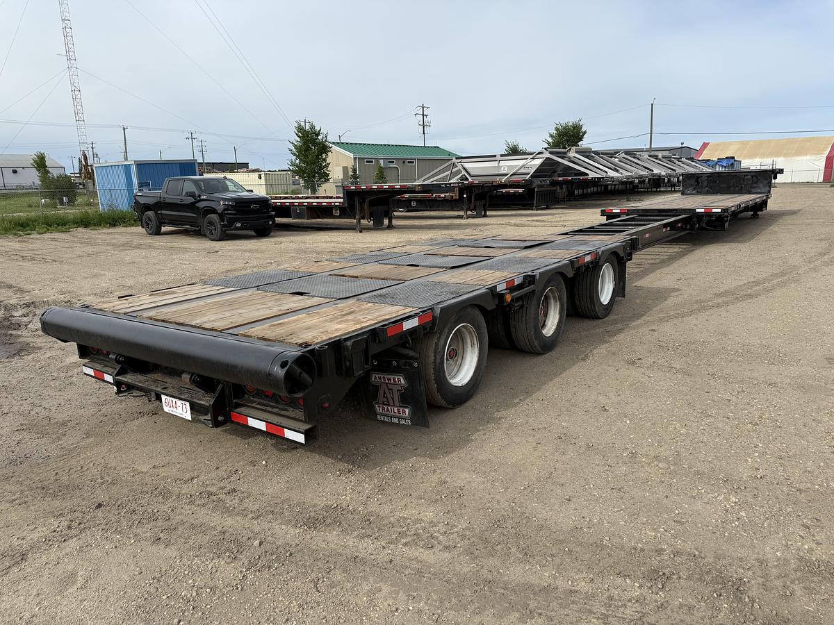 Used 2013 Manac 53' Tridem Extendable/Trombone Step Deck