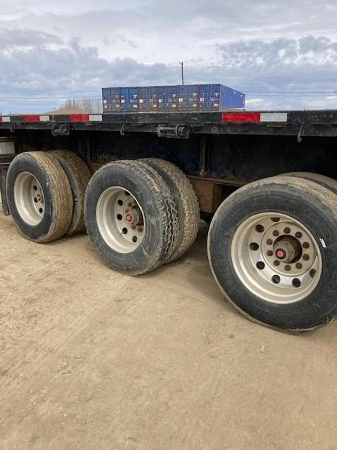 Used 2016 Manac 53' Tridem Flat Deck/Highboy - #FD1621