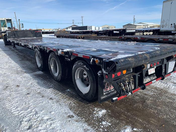 Used 2009 Manac Tridem Step Deck Extendable/Trombone