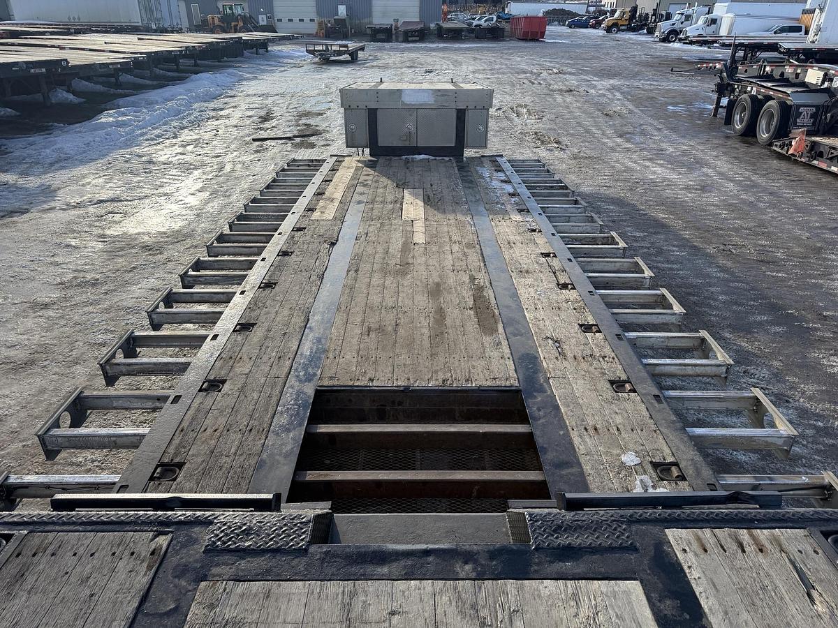 Used 2012 Muvall Tridem Double Drop Ag Trailer Mechanical RGN