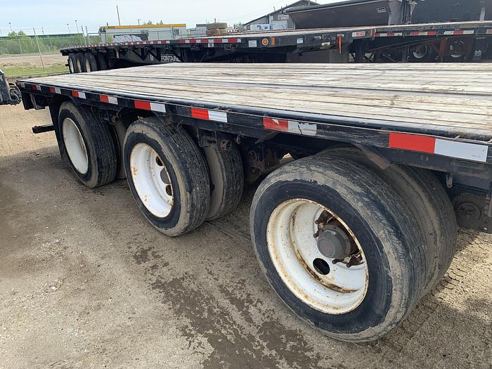 Used 2018 Renn 53' Tridem Step Deck