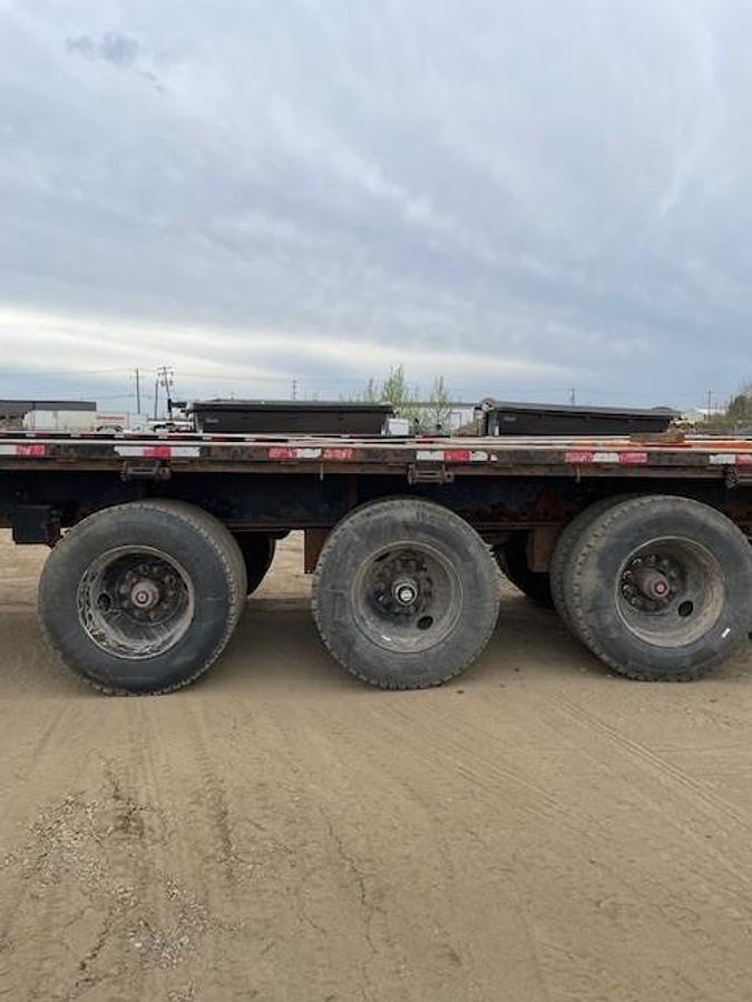 Used 2015 Manac 53' Tridem Flat Deck/Highboy - #FD1014