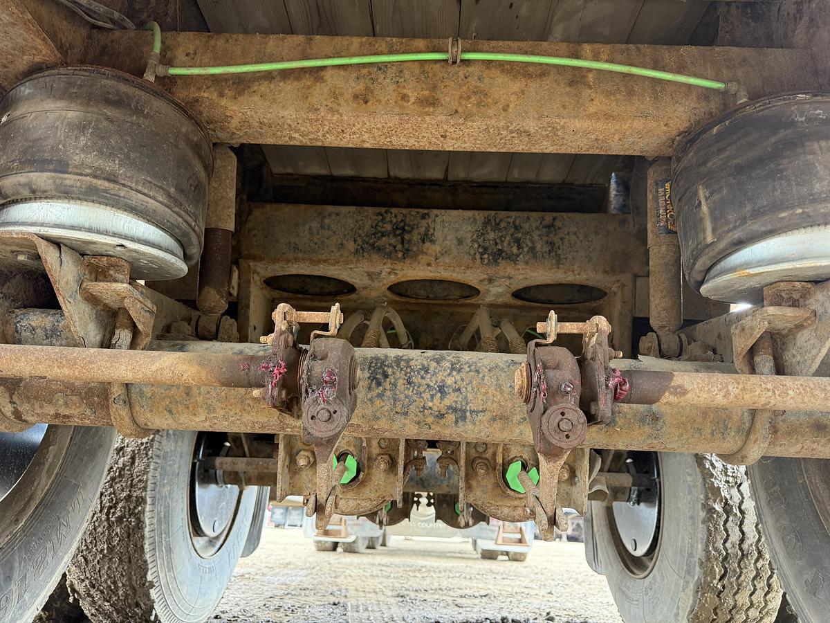 Used 2015 Cross Country Flat Deck Super B Lead/Pup