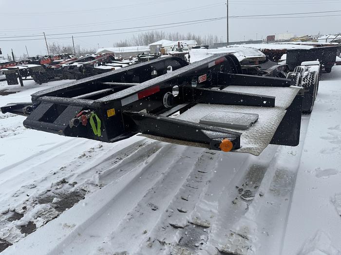 Used 2006 K-Line Tandem Axle Jeep