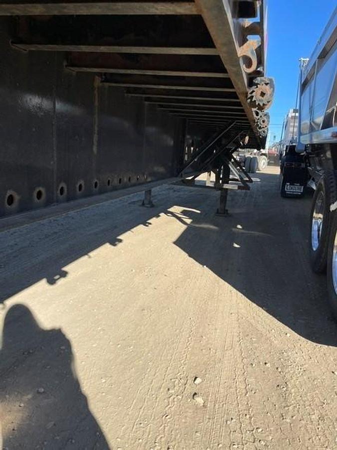 Used 2016 Manac 53' Tridem Flat Deck/Highboy - #FD1073
