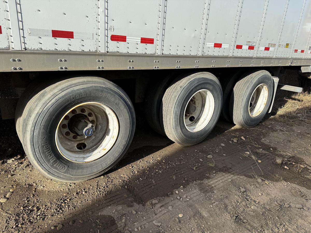 Used 2015 Vanguard 53' Tridem Dry Van Trailer