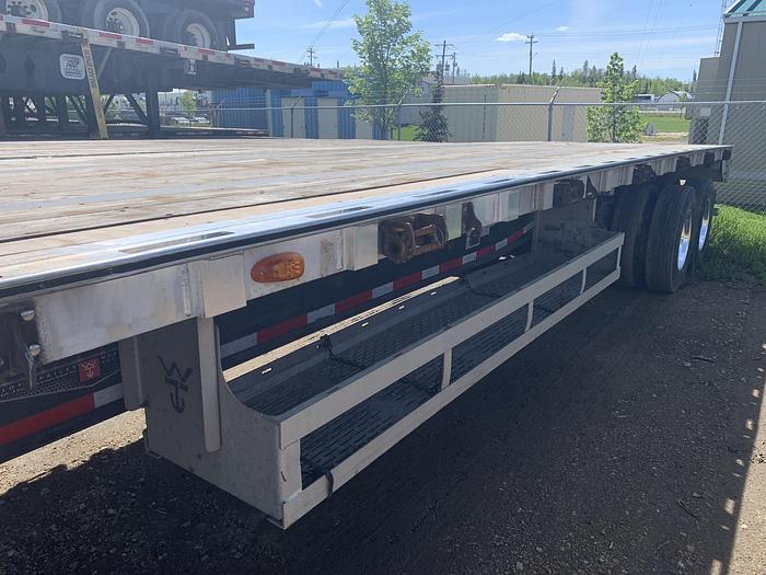 Used 2020 Wilson 53' Tandem Flat Deck