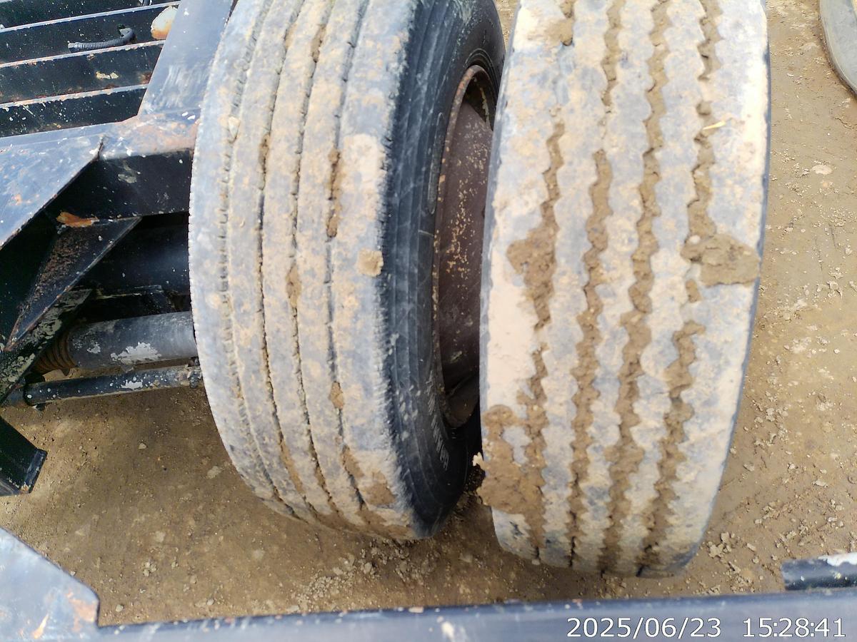 Used 2012 Gerry's Single Axle Claw-Style Booster