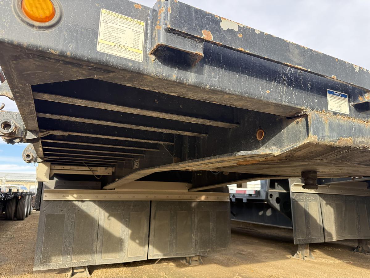 Used 2022 Lode King 53' Tridem Step Deck with Ramps