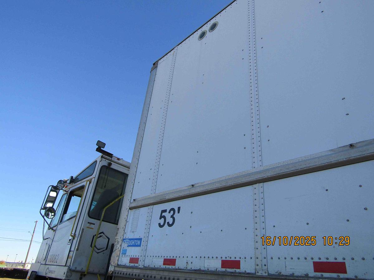 Used 2016 Stoughton 53' Tandem Dry Van