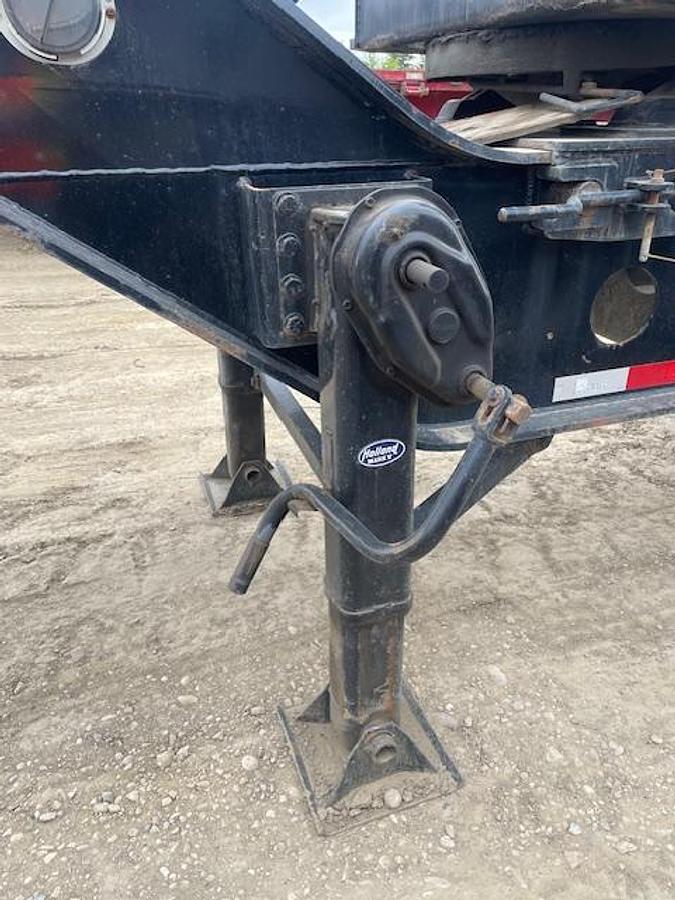 Used 2023 K-Line Hydraulic RGN Triaxle