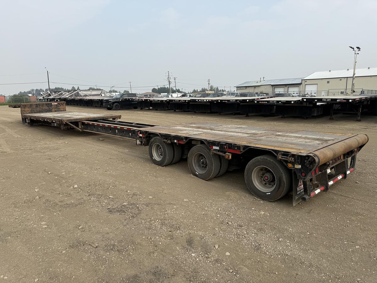 Used 2014 Lode King 53' Tridem Extendable/Trombone Step Deck