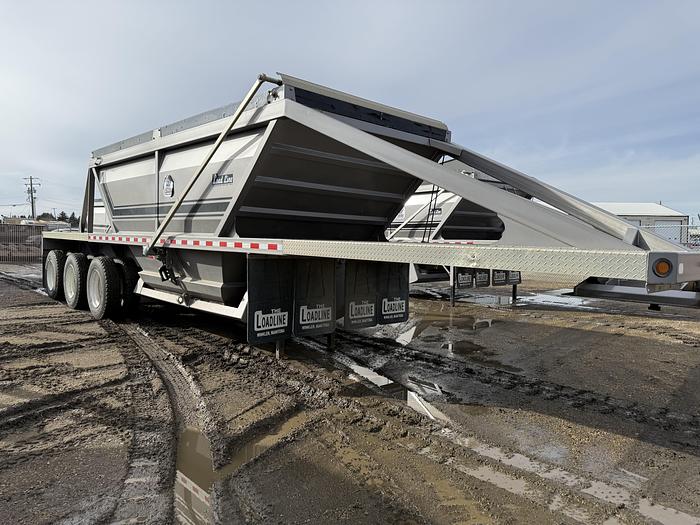 Used 2021 Load Line 40’ Tridem Clam Dump