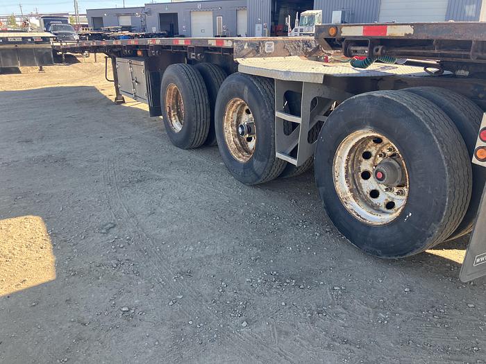 Used 2015 Cross Country Flat Deck Super B Lead/Pup