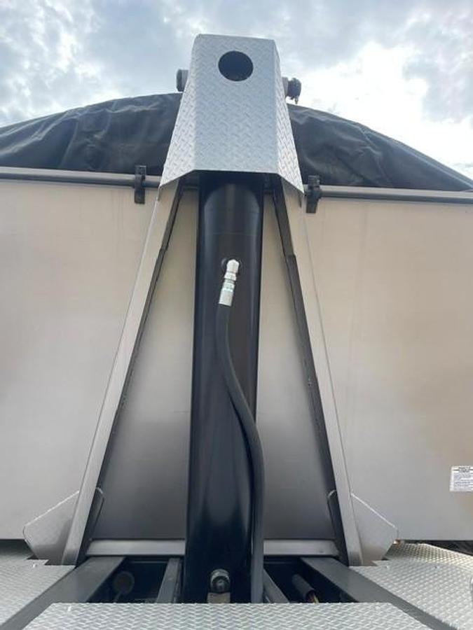 Used 2025 Load Line 35' Tridem End Dump