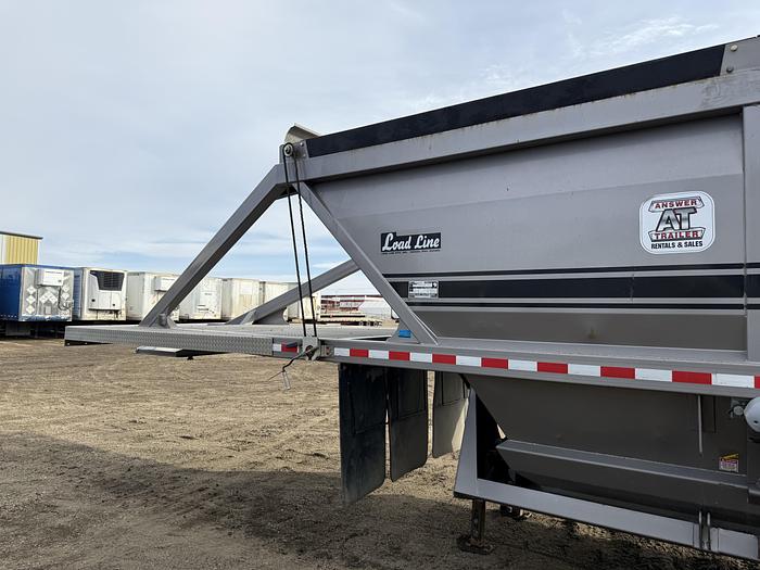 Used 2021 Load Line 40’ Tridem Clam Dump