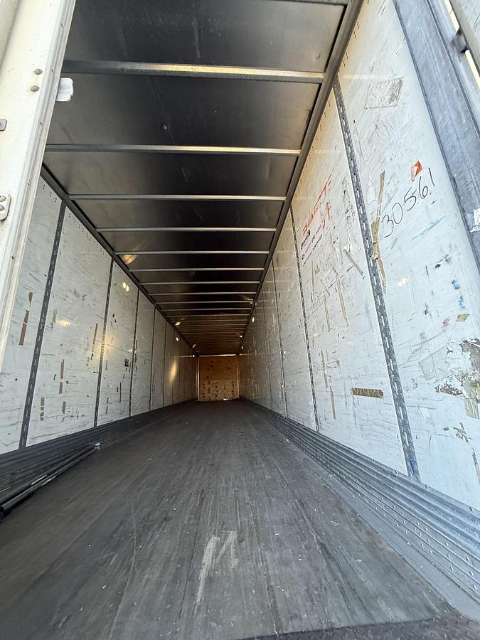 Used 2011 WABASH 53' Tandem Insulated Heater Van