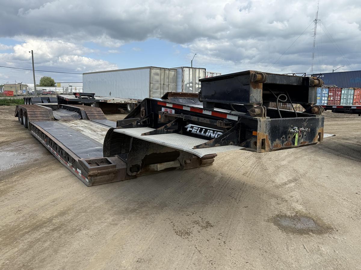Used 2012 Felling Tridem Hydraulic Low Bed