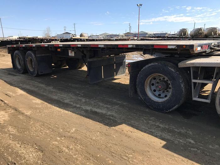 Used 2015 Cross Country Flat Deck Super B Lead/Pup