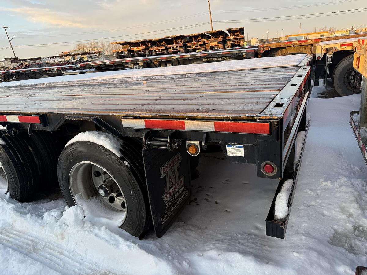 Used 2025 Lode King 53' Tridem Step Deck